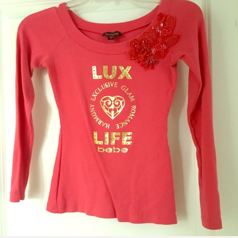 NWOT gorgeous BeBe shirt